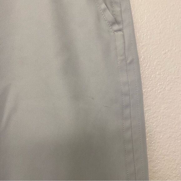 Izod golf mens light gray Performance Shorts 36 - Picture 5 of 12